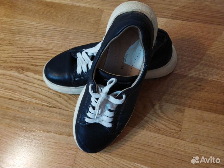 Кожаные туфли кроссы 38 размер