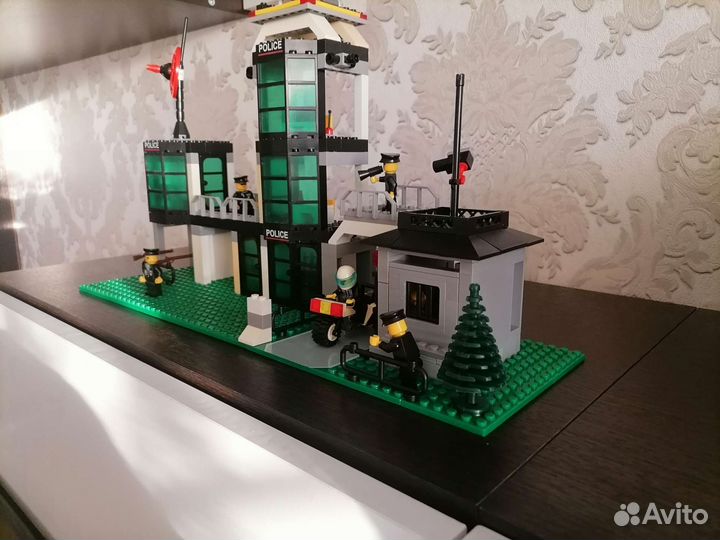 Полицейский участок конструктор Brick