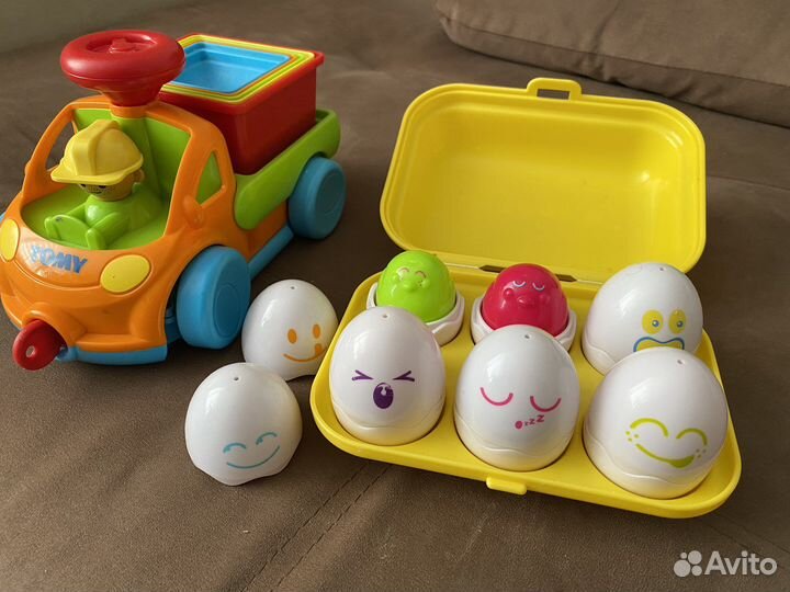 Развивающие игрушки tomy