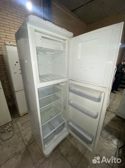 Холодильник indesit С гарантией