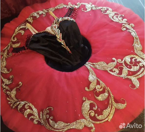 Костюмы для сцены, конкурсов, занятий балетом