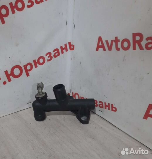 Тройник охлаждения Ford Maverick