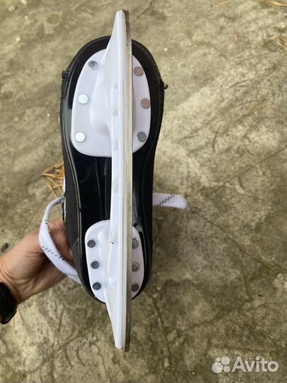 Коньки хоккейные детские 32 размер