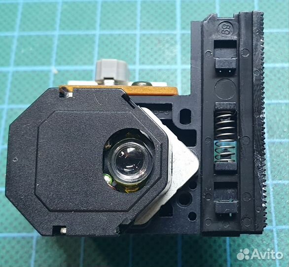 Лазерная головка CD проигрывателя