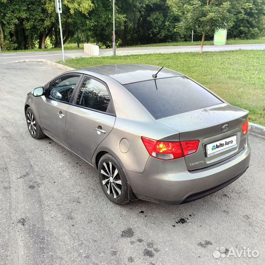 Kia Cerato 1.6 AT, 2010, 215 100 км