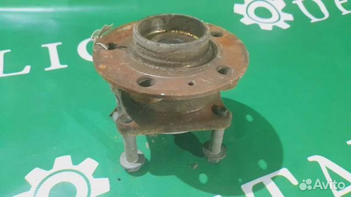 Ступица задняя Volvo S80 1