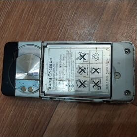 Java приложения Эротика для мобильного телефона Sony Ericsson W888i.