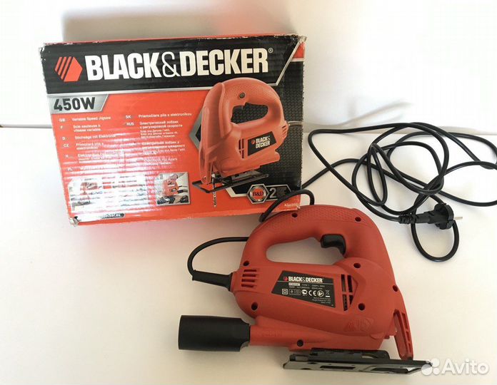 Лобзик электрический Black Decker KS 600Е