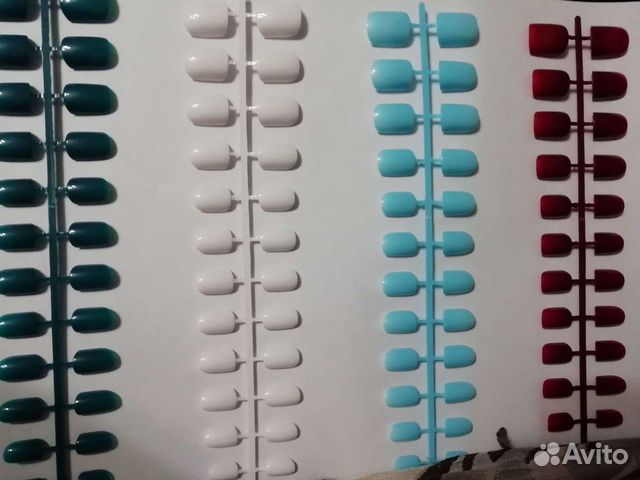 Накладные ногти, типсы