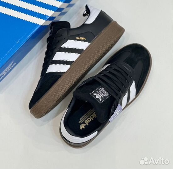 Кроссовки adidas