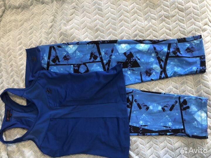 Спортивный костюм