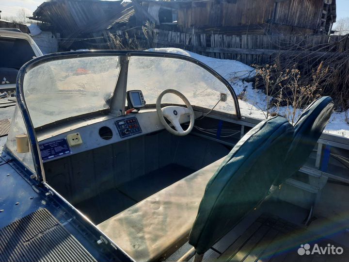 Мотолодка Прогресс 2