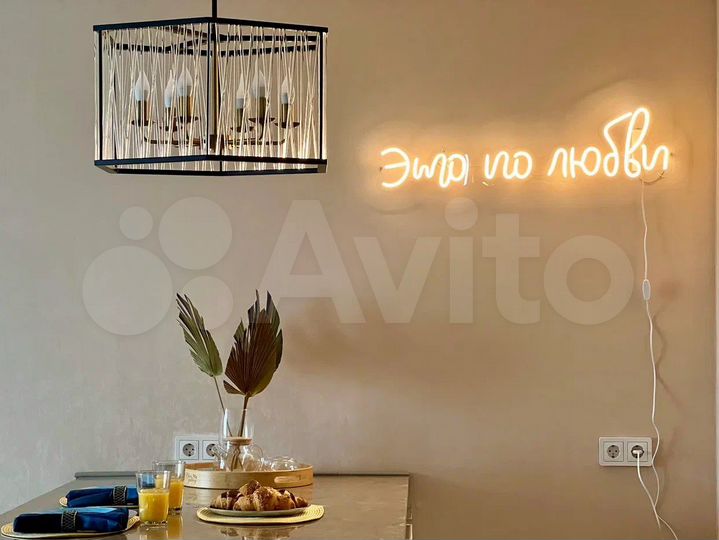 1-к. квартира, 57 м², 23/33 эт.