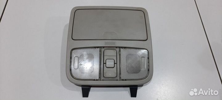 Плафон внутреннего освещения передний