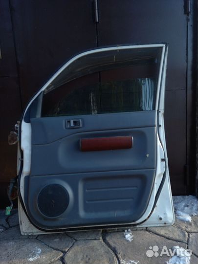 Дверь правая для автомобиля хонда сm-X
