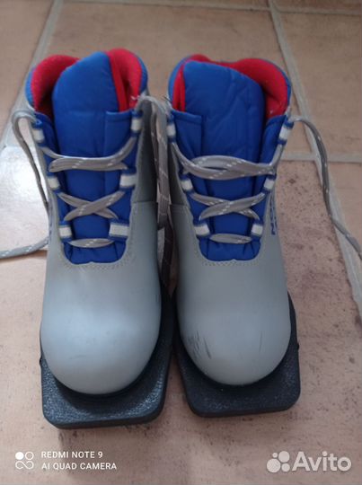 Лыжные ботинки классические Nordway размер 32, 36