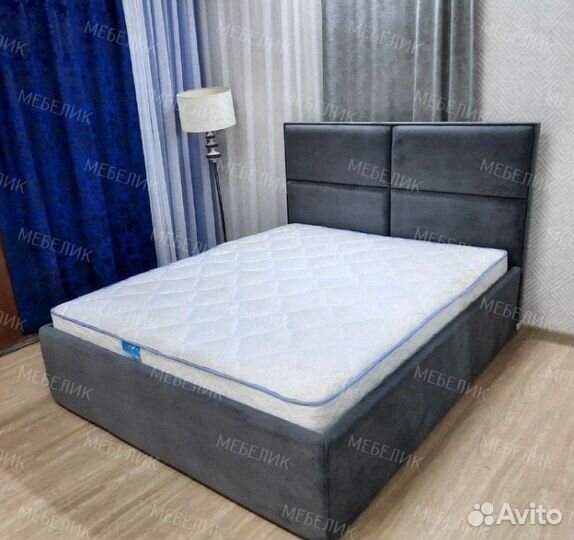 Кровать