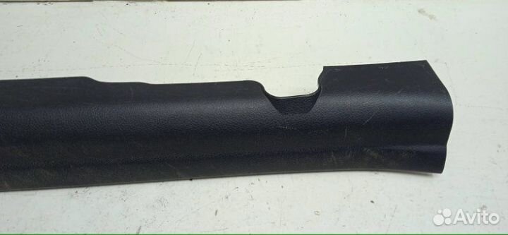 Накладка на порог передняя левая Kia Ceed JD G4FG