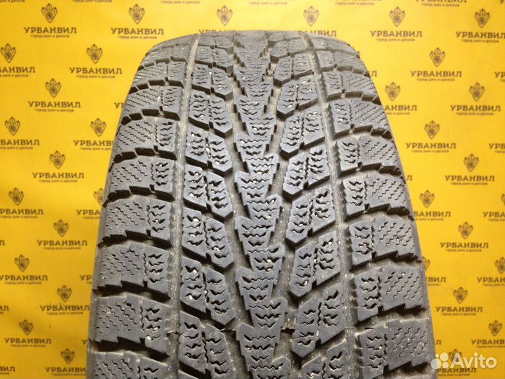 Toyo Winter Tranpath S1 235/65 R17