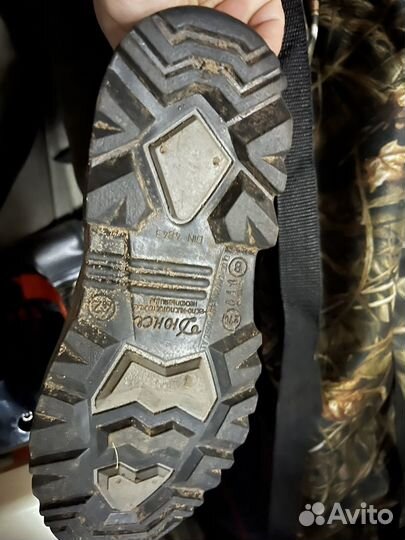 Болотные сапоги