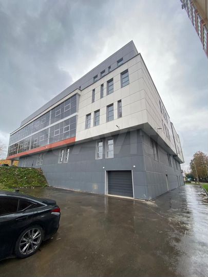 Машиноместо, 14 м²