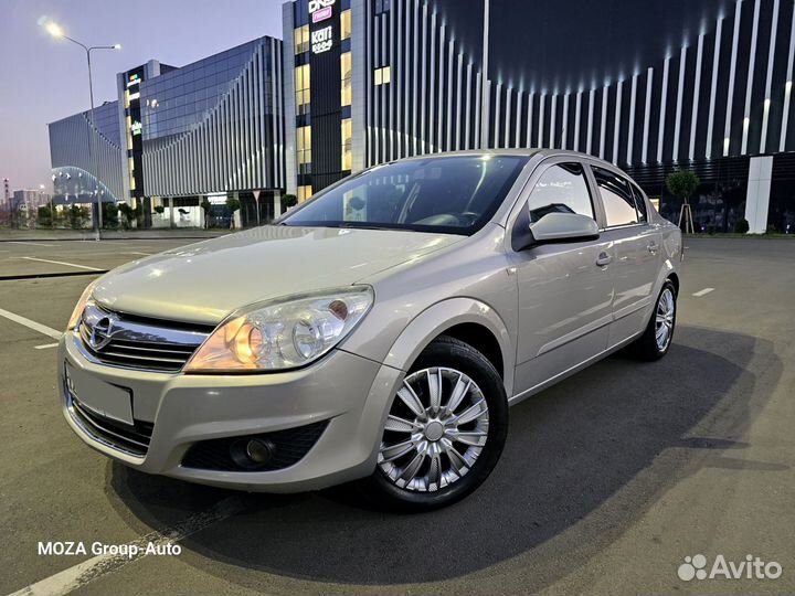 Opel Astra 1.8 AT, 2008, 187 000 км