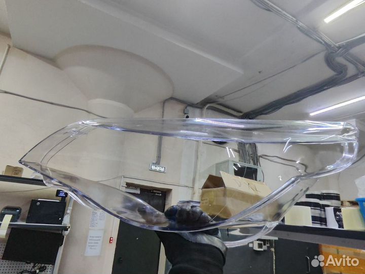 Стекло фары BMW 5-er E60 2002-2010