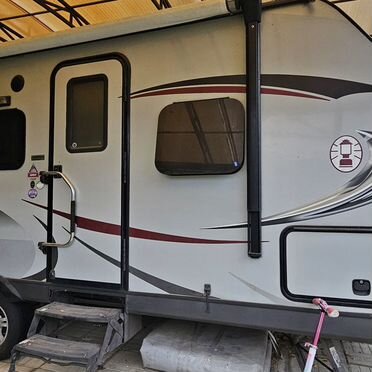 Прицеп-дача Coleman Caravan, 2013