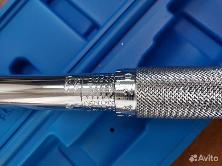 Динамометрический ключ