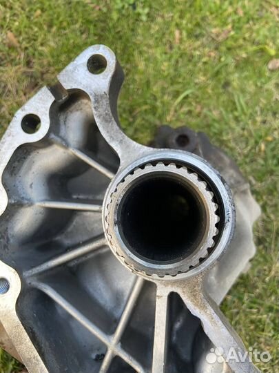 Infiniti jx35(qx60) Угловой редуктор раздатка