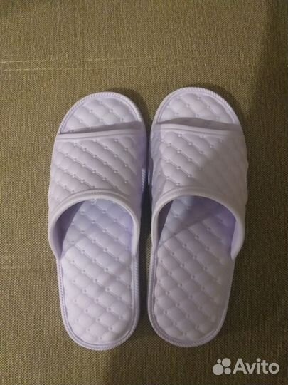 Шлепанцы женские 37 размер