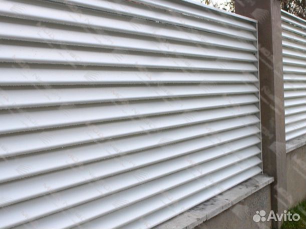 Забор жалюзи горизонтальный