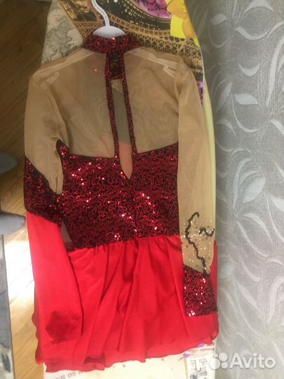 Одежда для фигурного катания