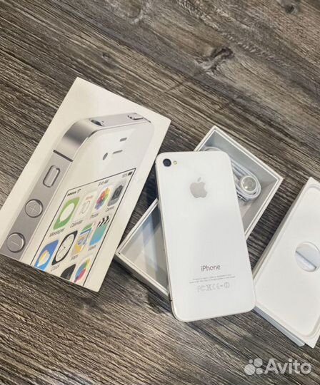 iPhone 4S, 16 ГБ