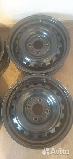 Штампованные диски r15