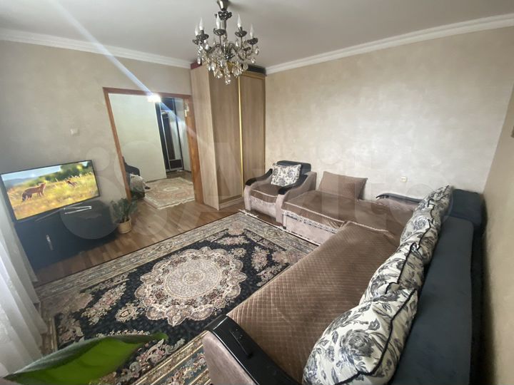 1-к. квартира, 40 м², 8/9 эт.