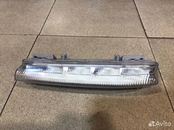 Фара дневного света левая (ходовые огни)