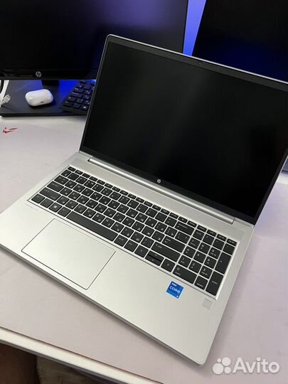 Ноутбук HP ProBook 450 G8 32M40EA 15.6
