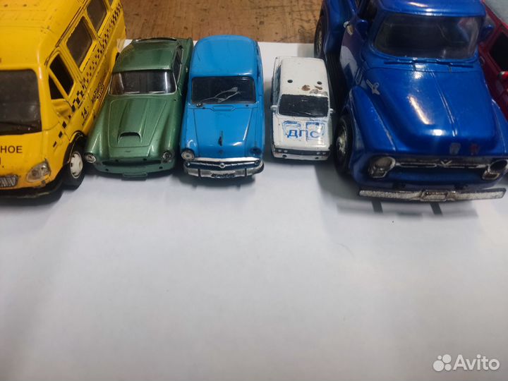 Машинки модельки
