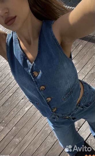 Джинсовый костюм женский 44-46
