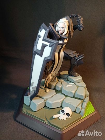 Фигурка Blizzard Diablo Crusader Крестоносец