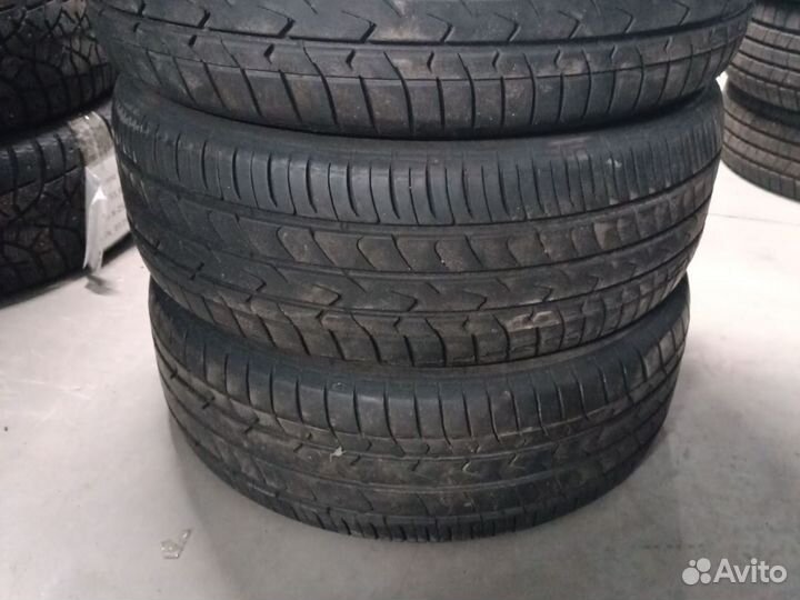 Toyo Tranpath MPZ 215/55 R18