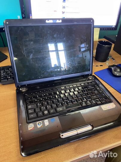 Ноутбук Toshiba satellite A300