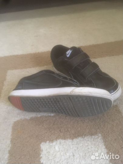 Кроссовки nike