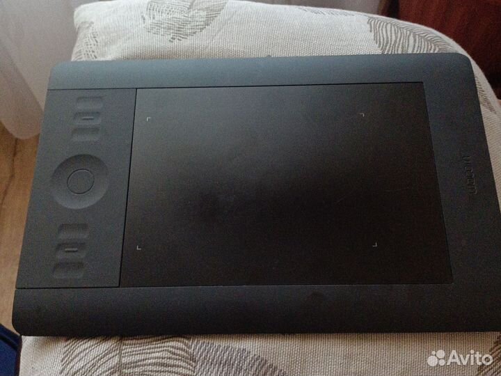 Wacom intuos s