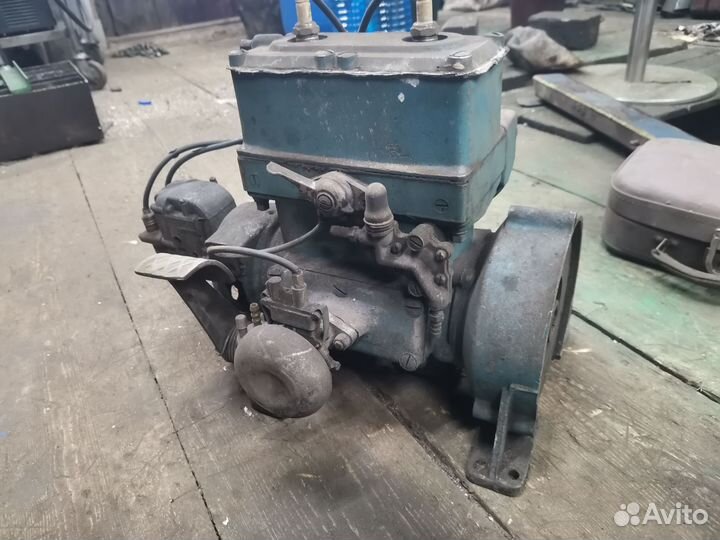 Двигатель см-557