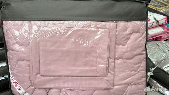 Постельное белье с одеялом