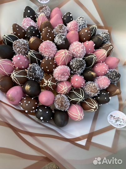 Букет из клубники в шоколаде