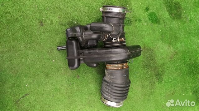 Патрубок воздушного фильтра Nissan Murano VQ35DE