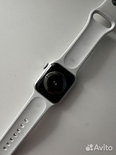 Часы apple watch 5 40 mm